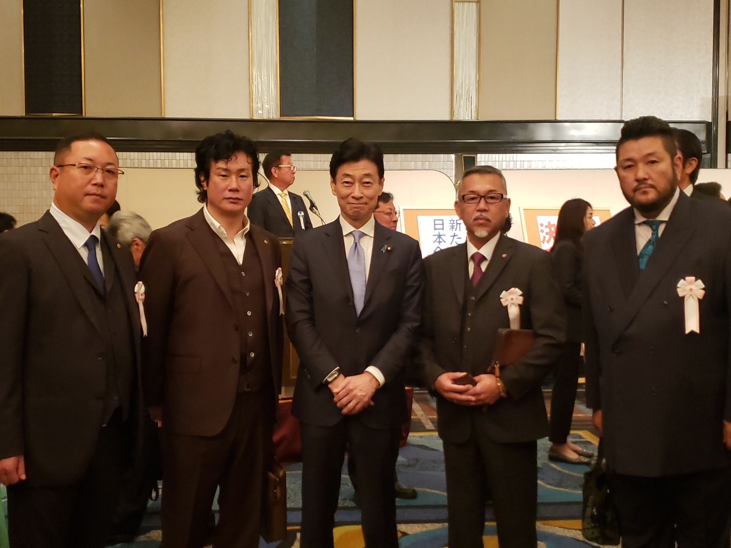 自由民主党兵庫県支部連合会第２０回政経文化パーティーに参加致しました。